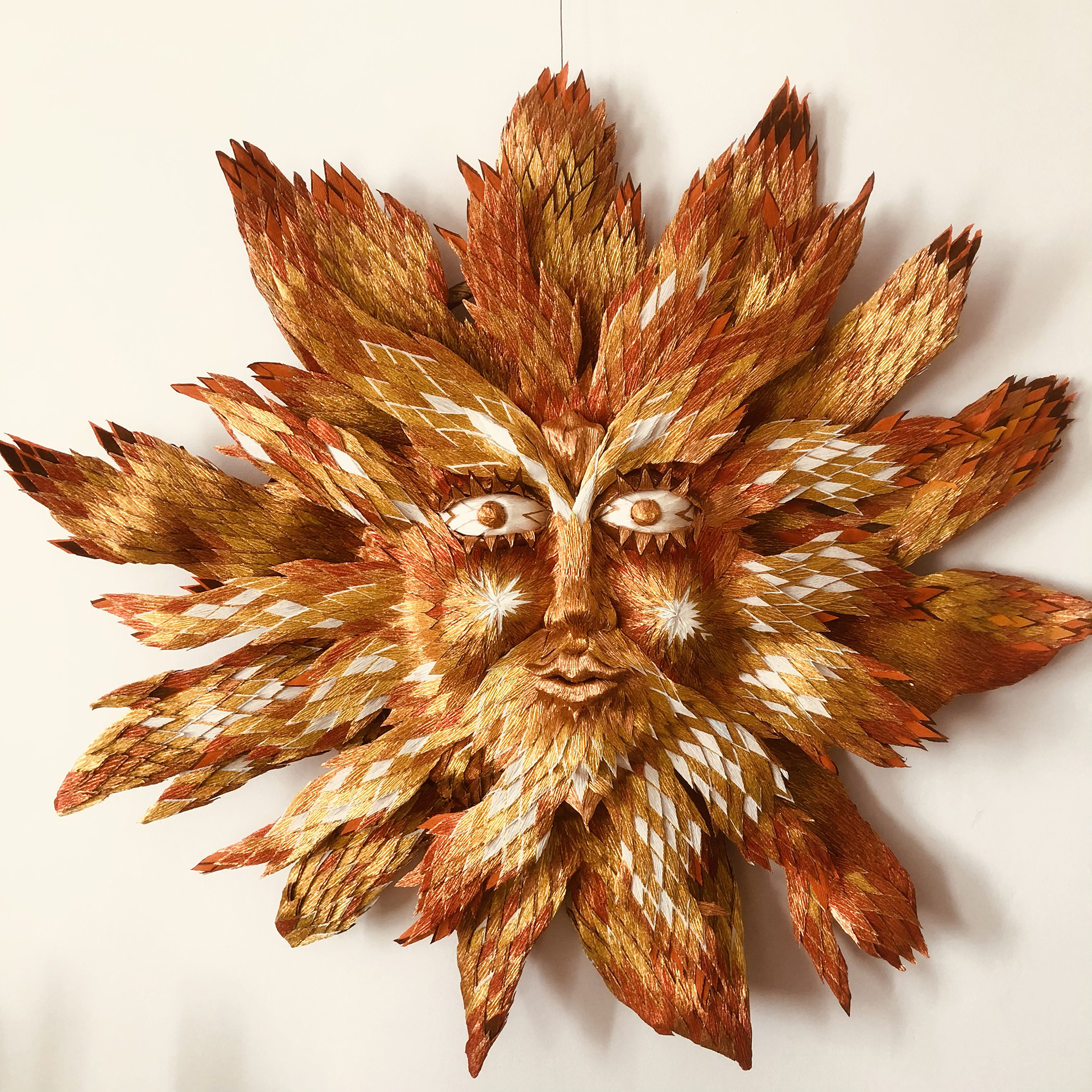 Sculpture papier Soleil de cuivre par Stéphane Buyens